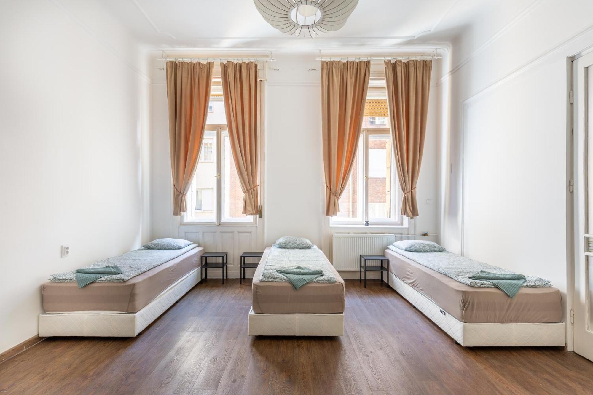 Anker Center By Stn Apartment Будапеща Екстериор снимка