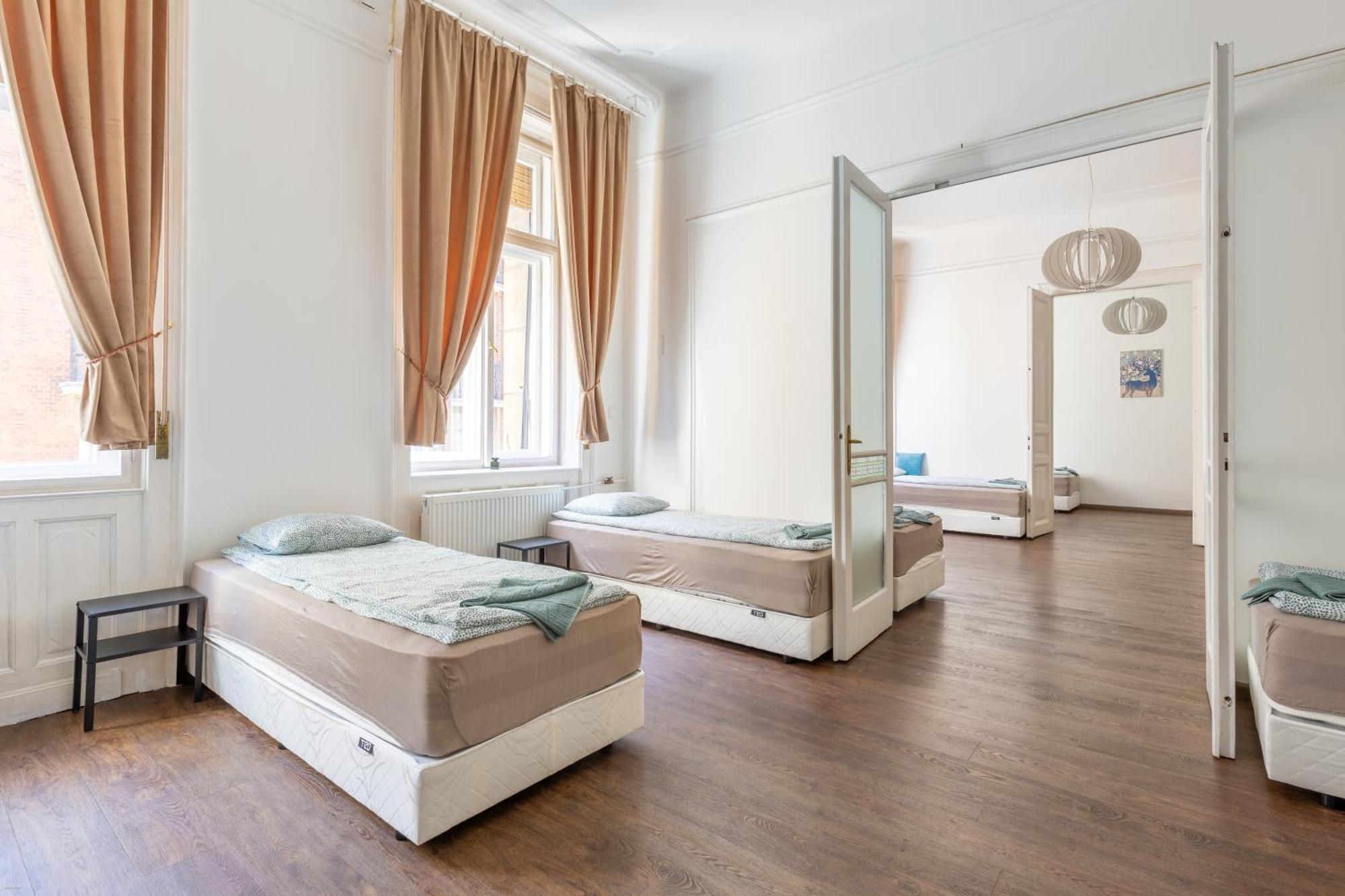 Anker Center By Stn Apartment Будапеща Екстериор снимка